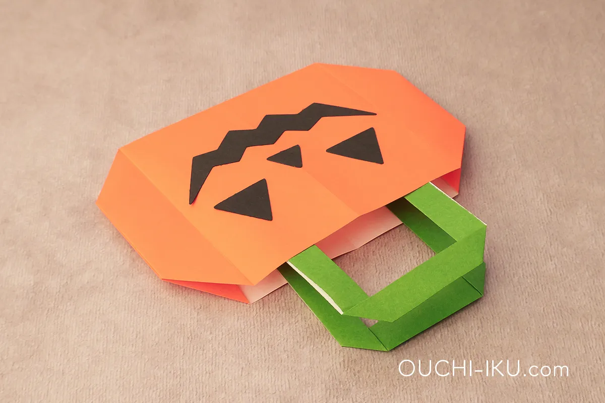 ハロウィン折り紙バッグの取っ手の作り方11