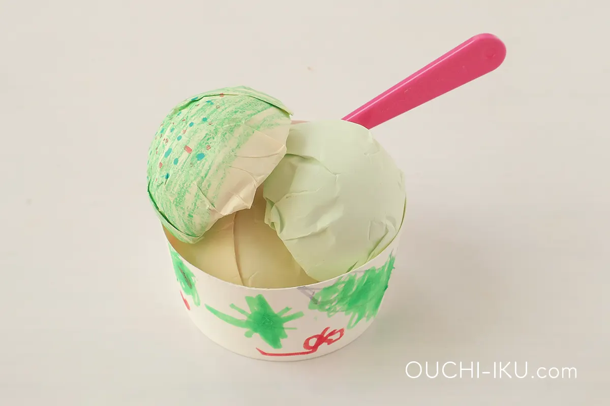 折り紙アイスのカップ