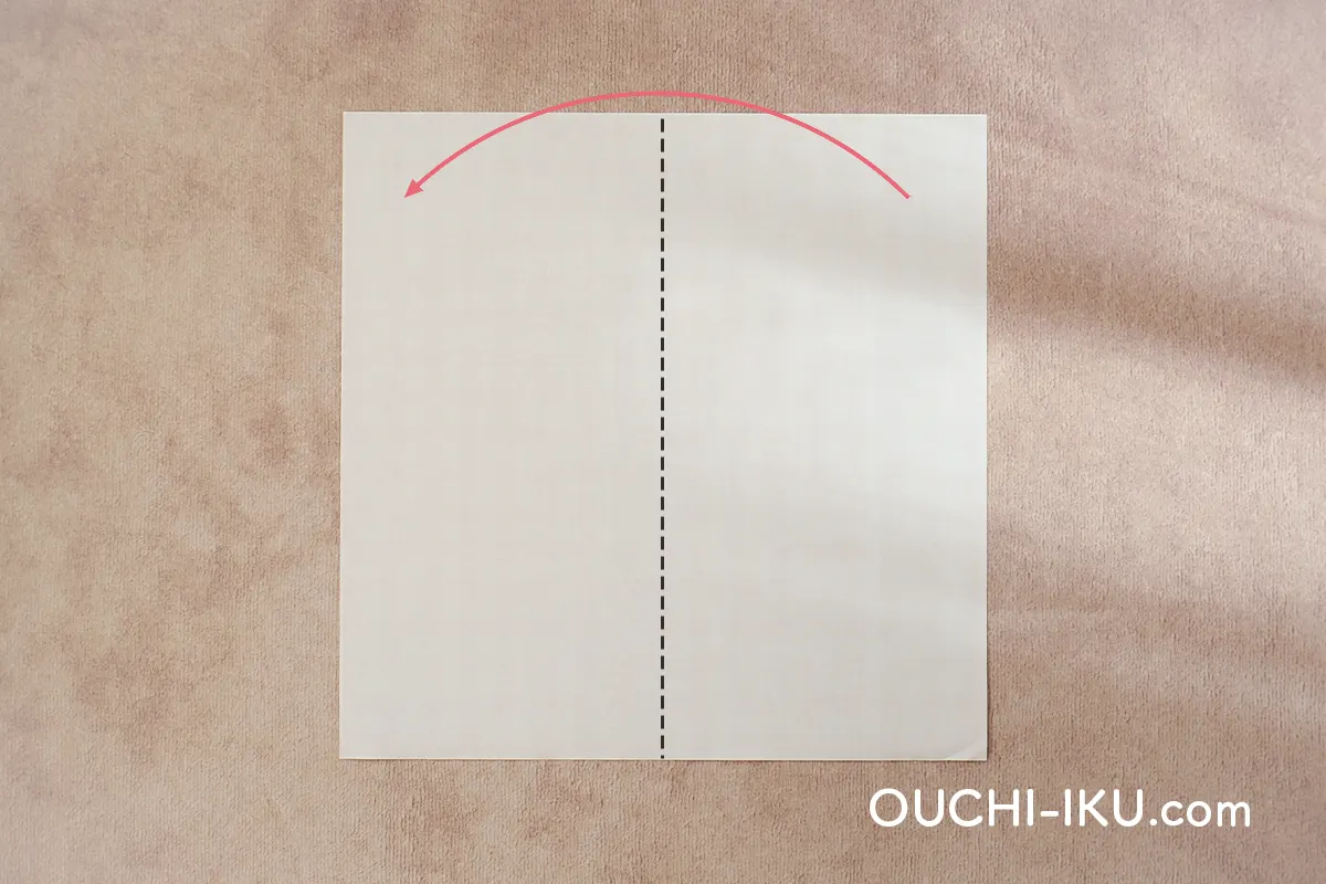 折り紙の簡単クリスマスベルの作り方1