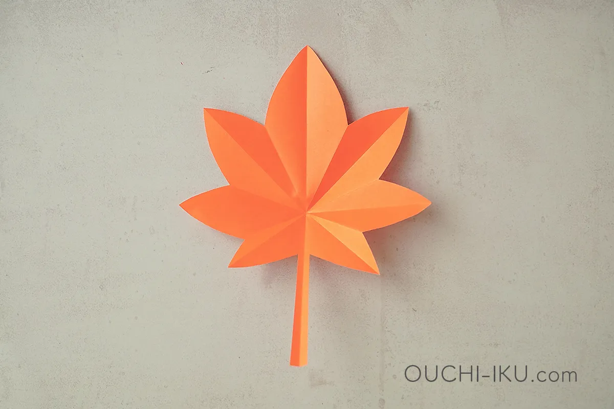 折り紙で作る紅葉(もみじ)の切り方3