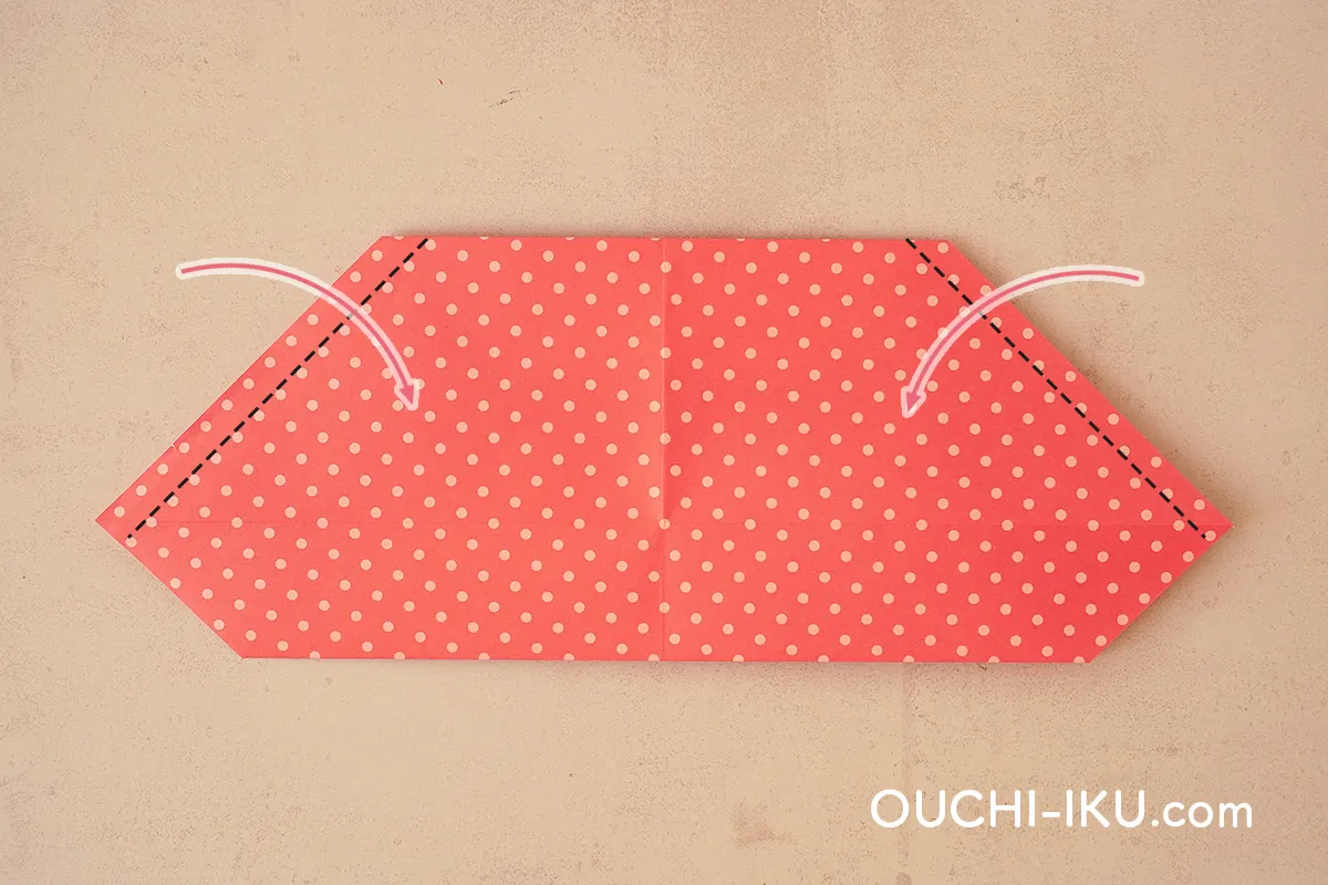 折り紙1枚で全身サンタの作り方13