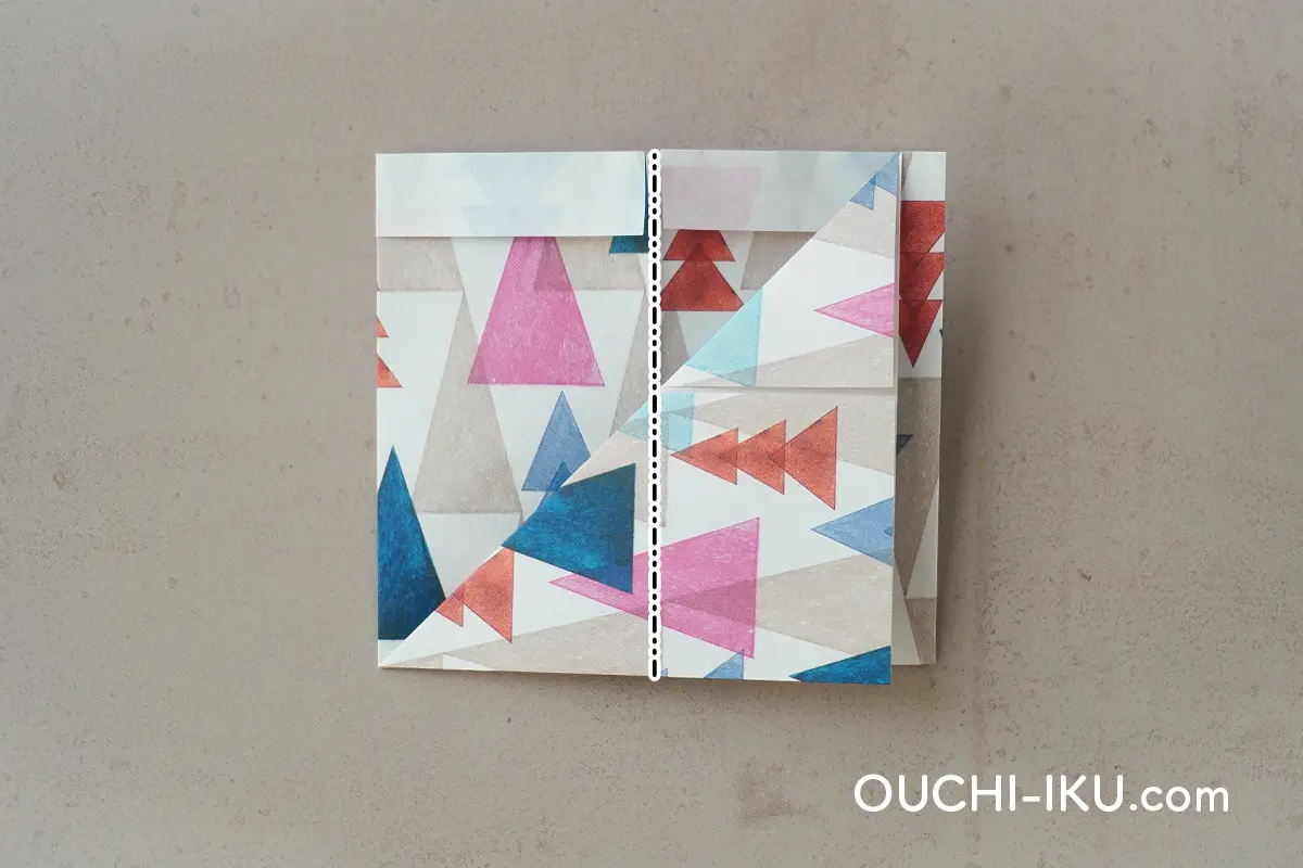 折り紙で作るクリスマスの靴下の折り方8