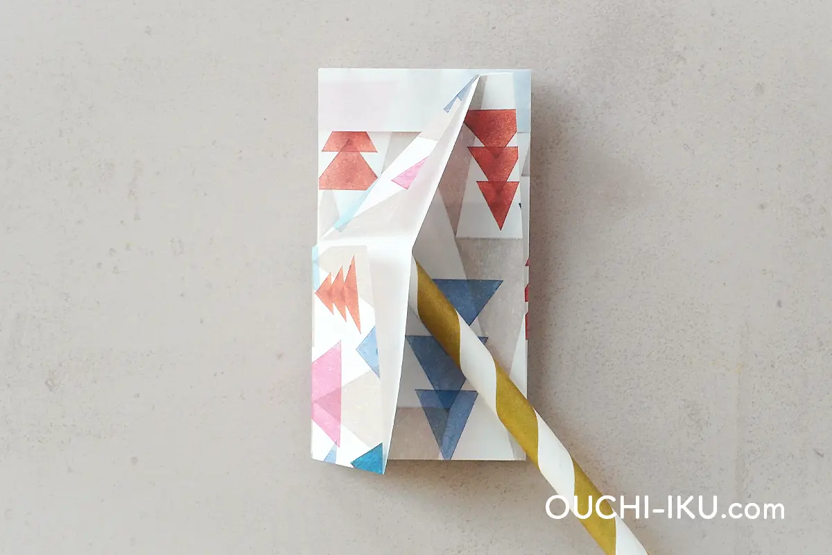 折り紙で作るクリスマスの靴下の折り方9