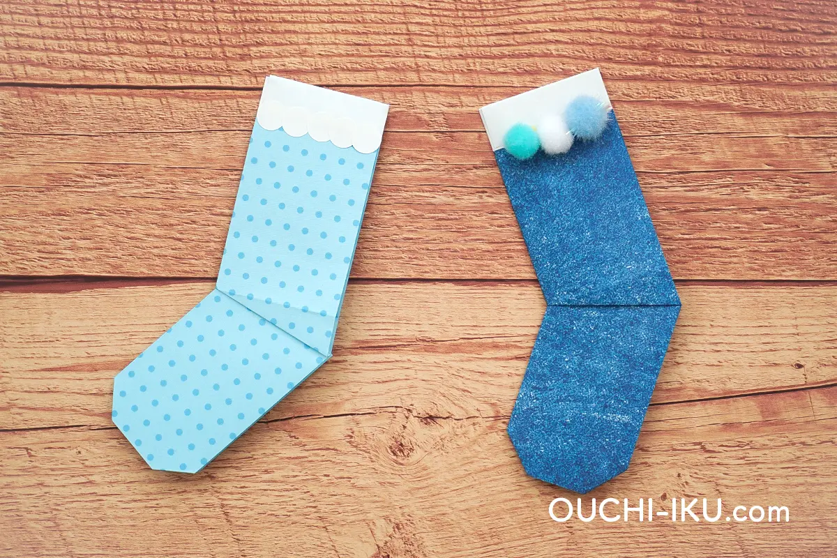折り紙で作るクリスマスの靴下の材料