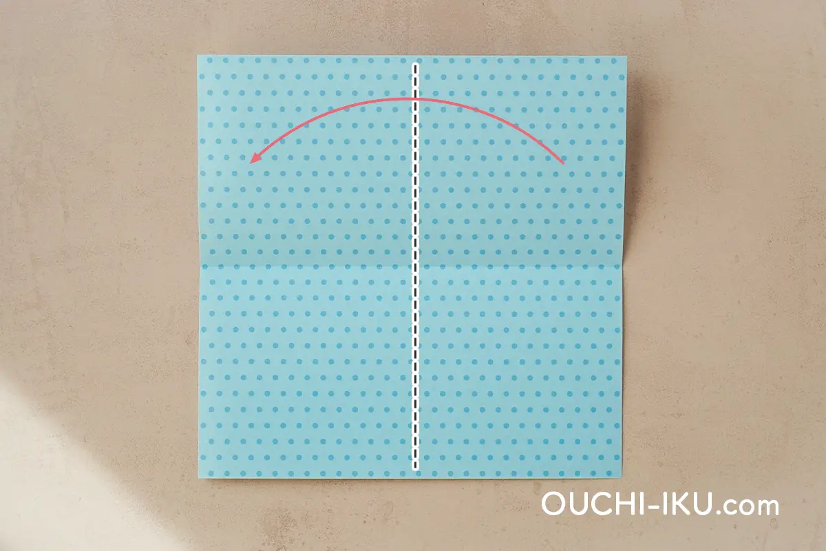 折り紙で作るクリスマスの靴下の折り方3