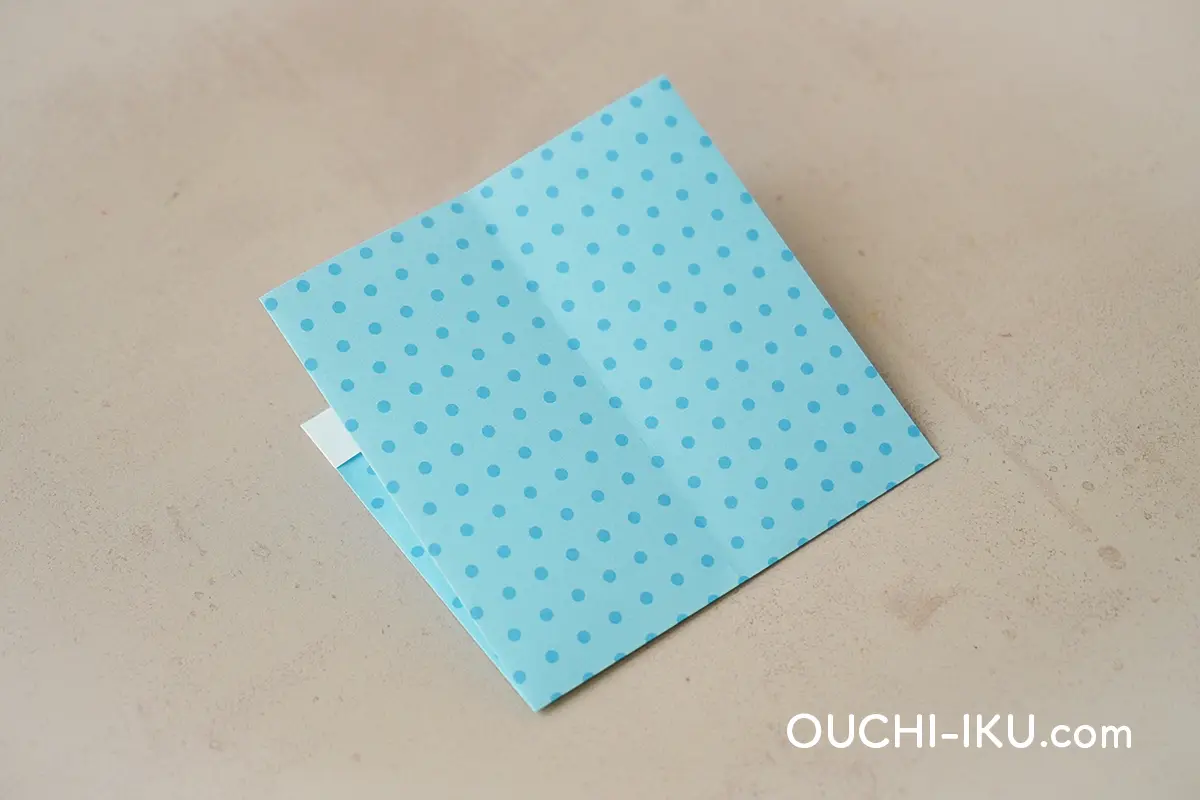 折り紙で作るクリスマスの靴下の折り方8