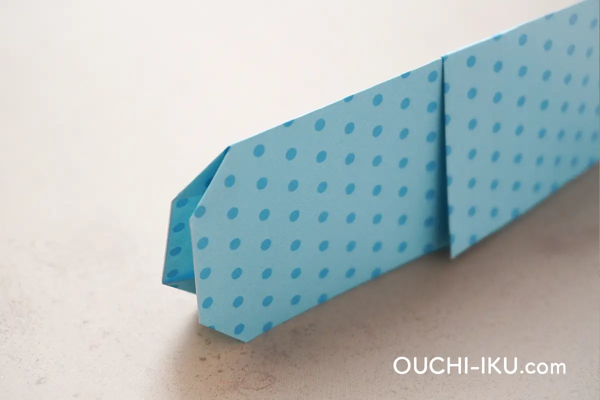 折り紙で作るクリスマスの靴下の折り方13