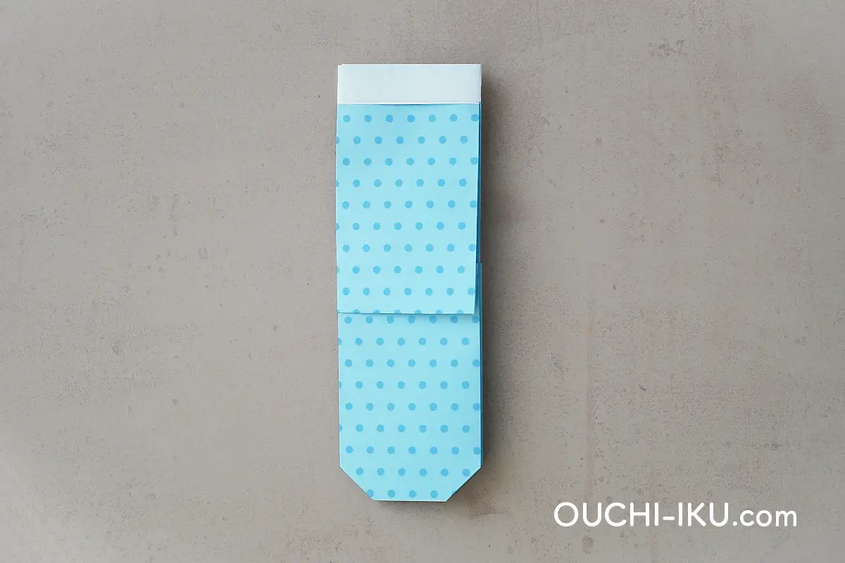 折り紙で作るクリスマスの靴下の折り方13