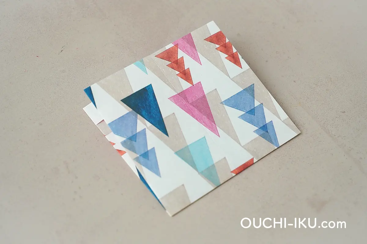 折り紙で作るクリスマスの靴下の折り方6