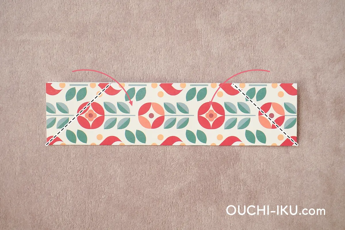 折り紙で作る簡単クリスマスリースの作り方2