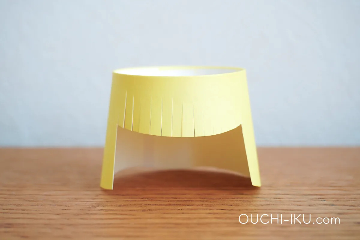 紙コップ着せ替え人形の髪の毛の作り方