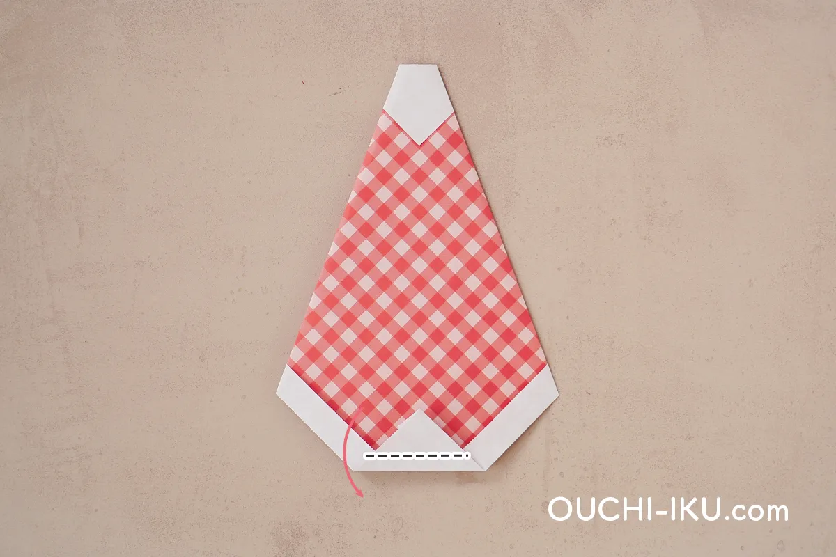 折り紙2枚でで作るサンタクロースの【顔】9