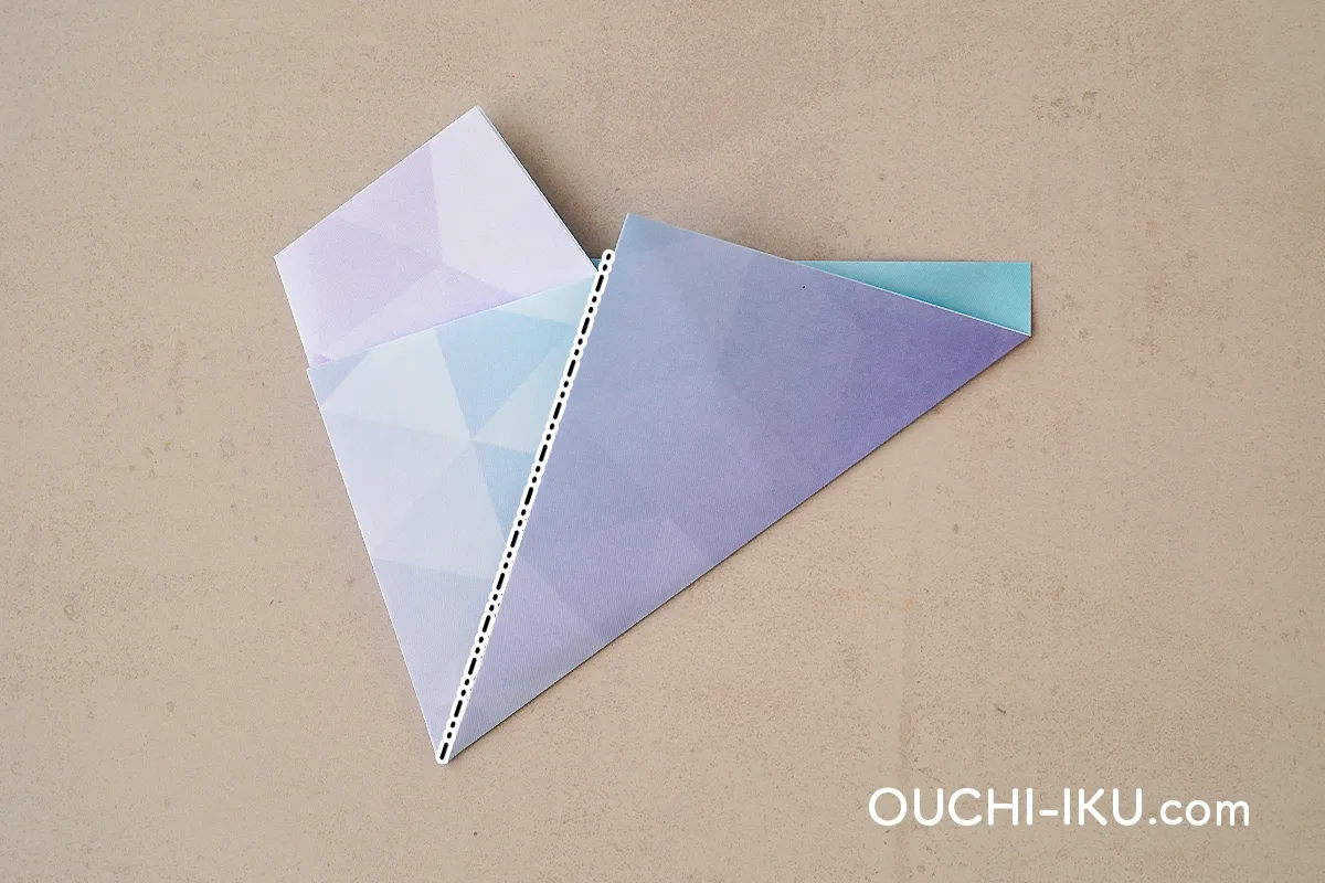 折り紙1枚で全身サンタの作り方7