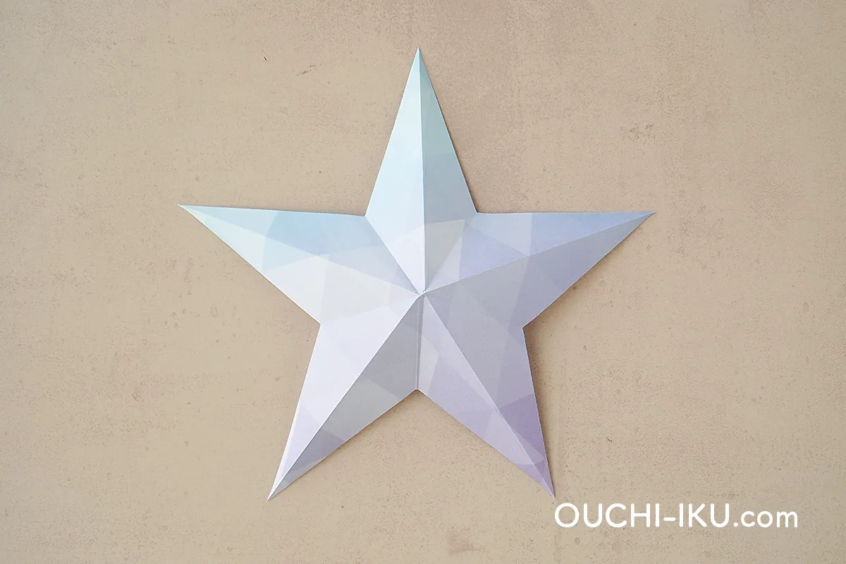 折り紙1枚で全身サンタの作り方10