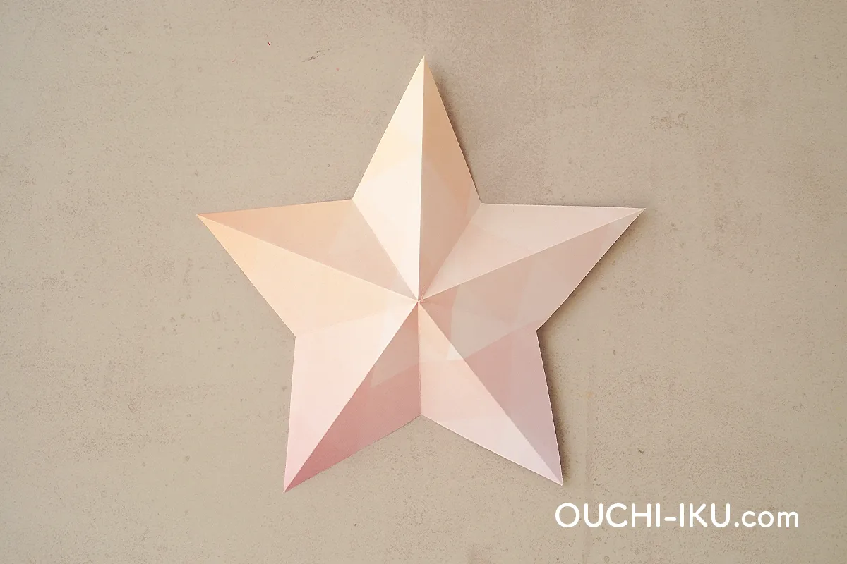 折り紙1枚で全身サンタの作り方