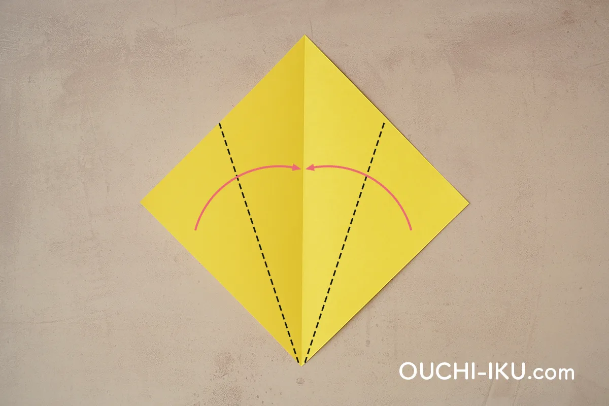 折り紙1枚で雪だるま(スノーマン)の作り方3