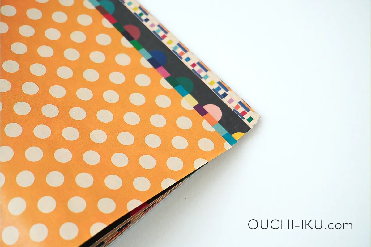 クラフト色の折り紙