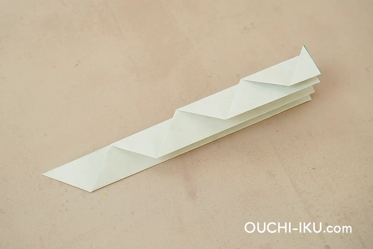 葉っぱの折り紙の作り方