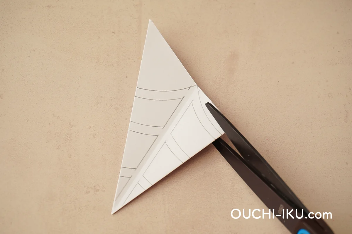 折り紙で作る蜘蛛の巣(クモの巣)の折り方6