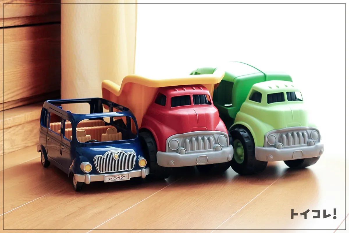 グリーントイズとシルバニアの車
