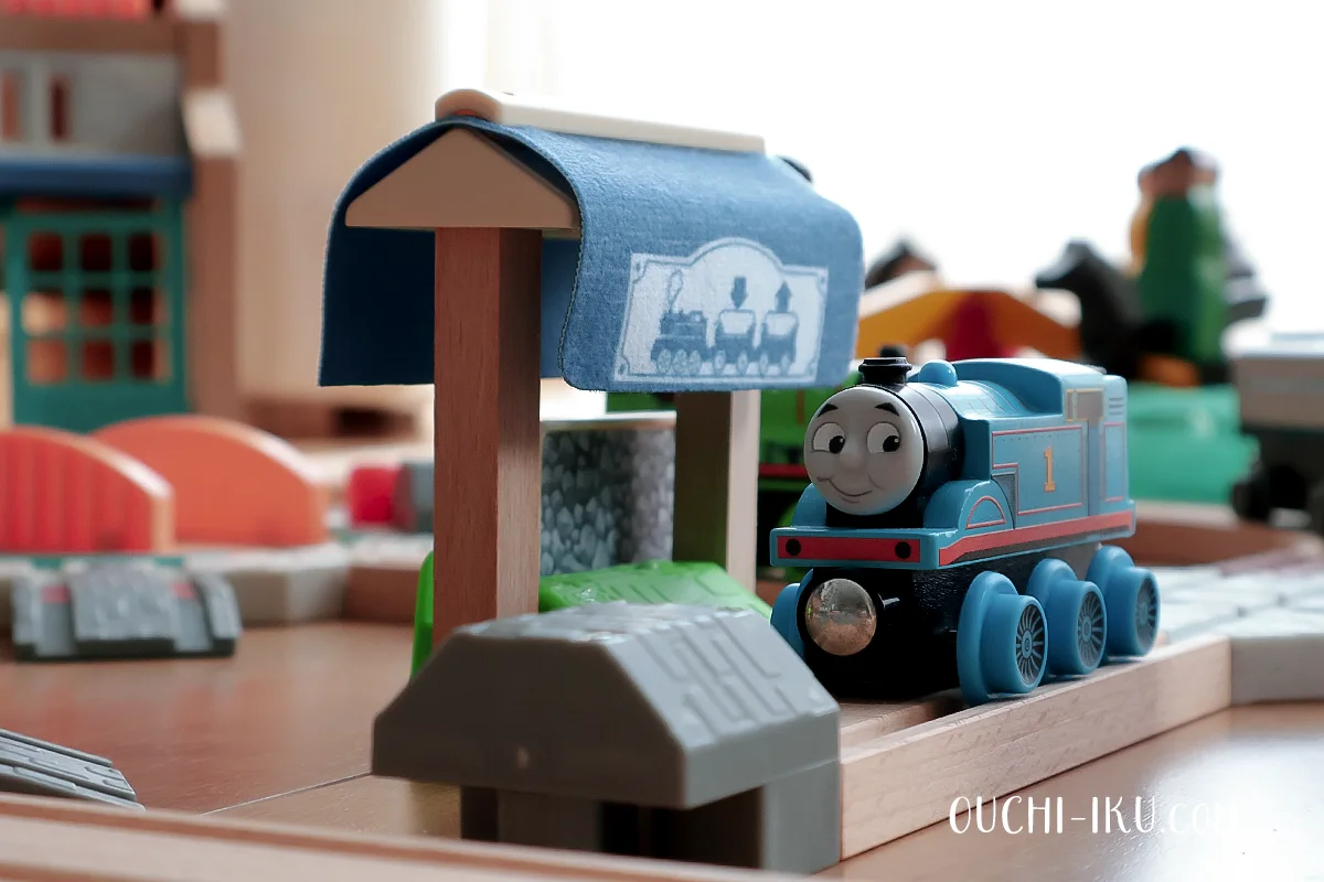 木製　きかんしゃトーマス　情景　レール　車両たっぷり | きかんしゃトーマス 木製レールシリーズ Go!Go!地球まるごと