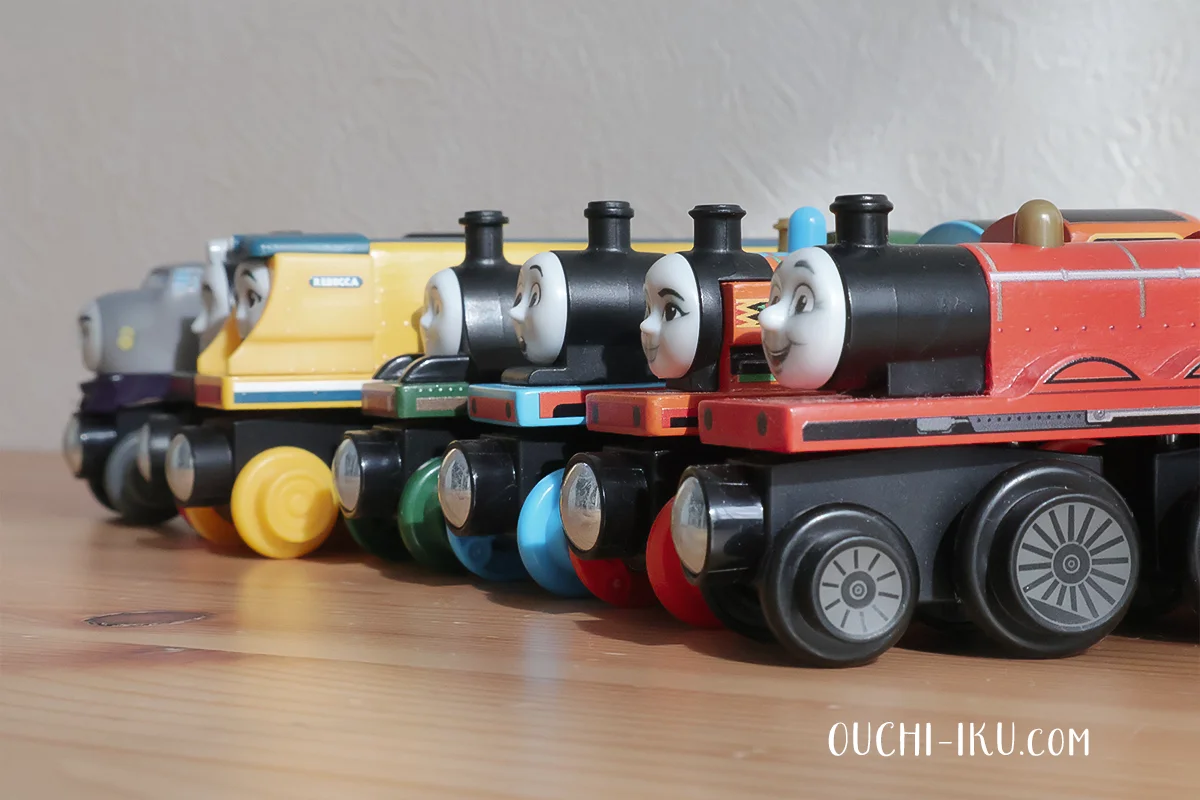 木製トーマスのきかんしゃたちの顔