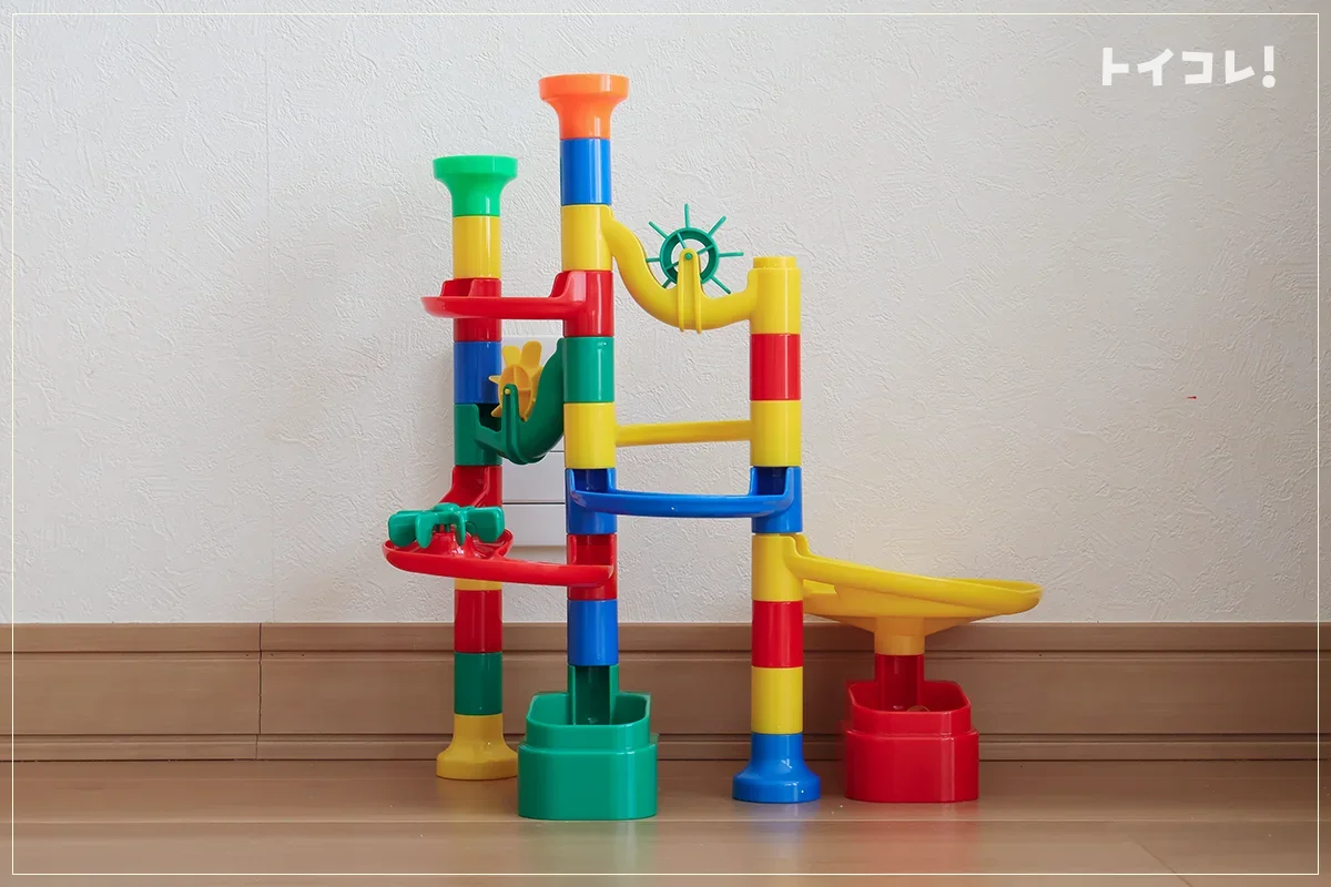 くみくみスロープの27パーツを使って作った作品