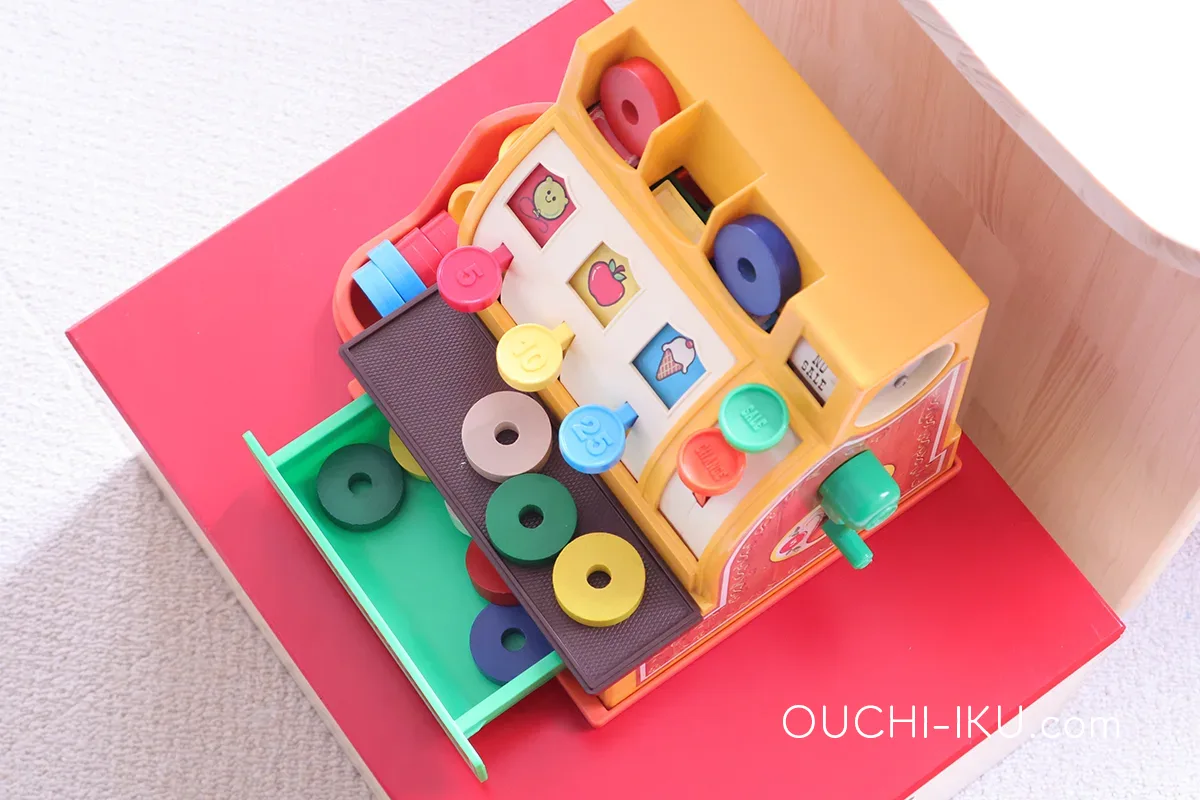 5歳台：ごっこ遊びのお金に