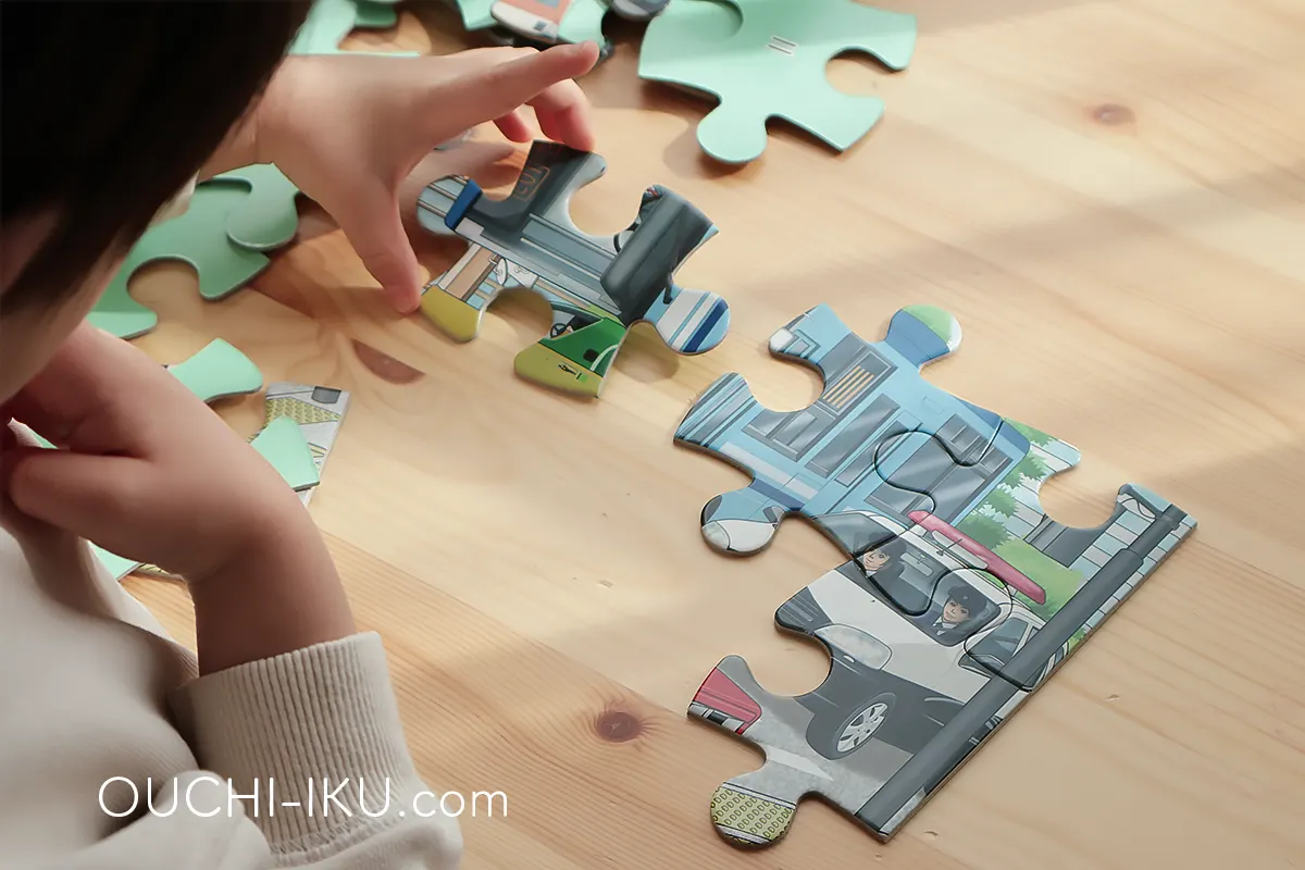 くもんのジグソーパズルで遊んだ様子