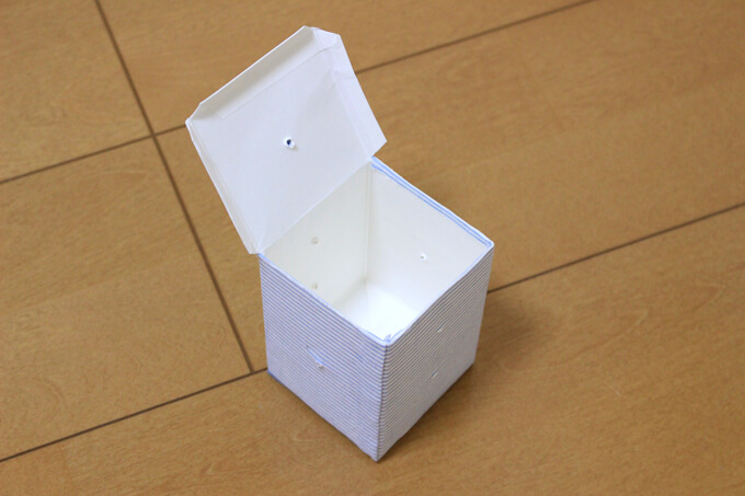 穴を開けたところ