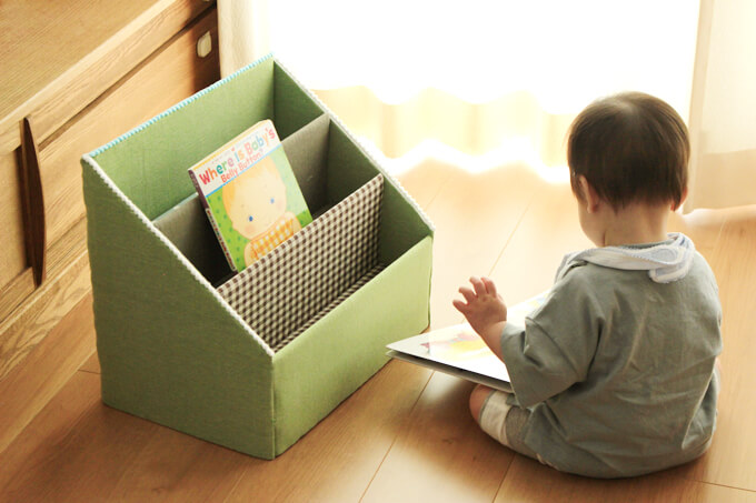 絵本棚をダンボールで作ろう 子どもが使いやすく本好きになる収納の作り方 オウチーク