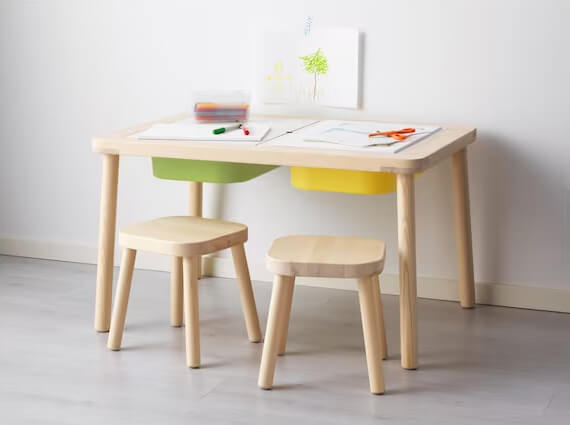 IKEAのプレイテーブルFLISAT（フリサット）